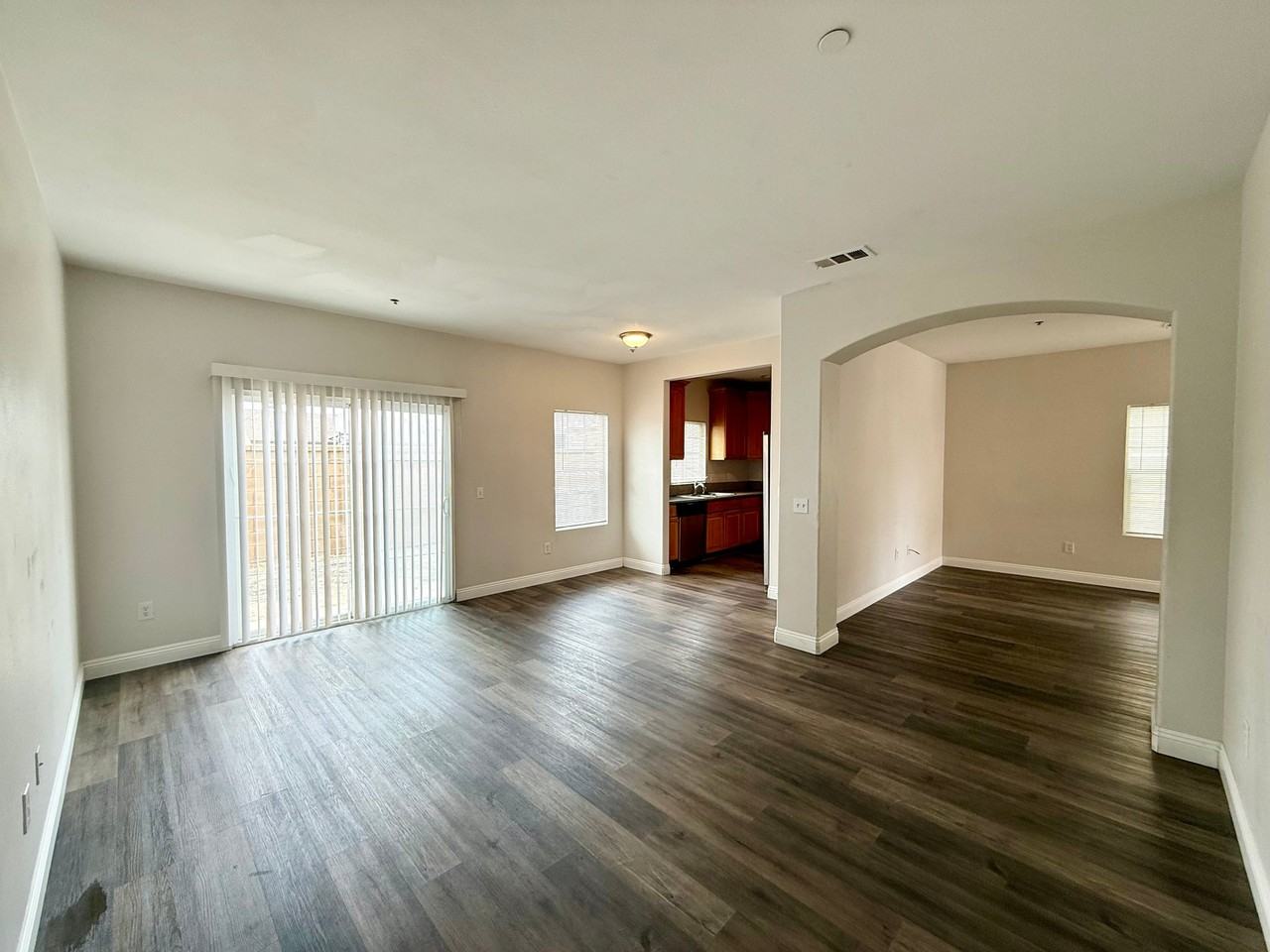 16558 Paine St #4 - Photo 3 of 20