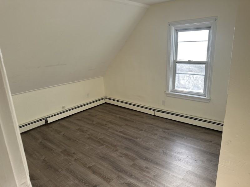106 Taylor St #3 - Photo 5 of 7