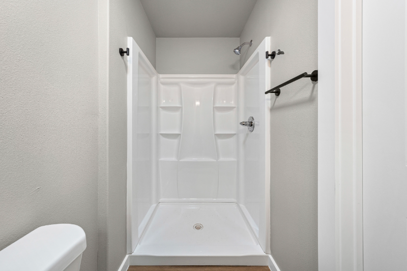 107 Thomas St Unit B - Photo 5 of 13