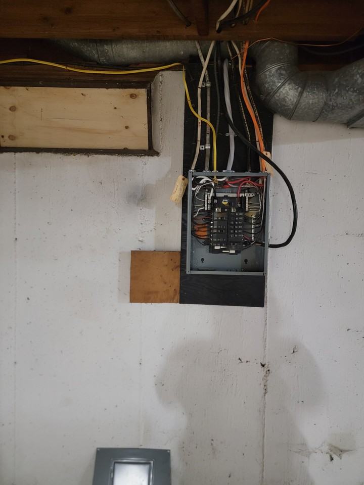 854 Santa Cruz Ave - Photo 5 of 17