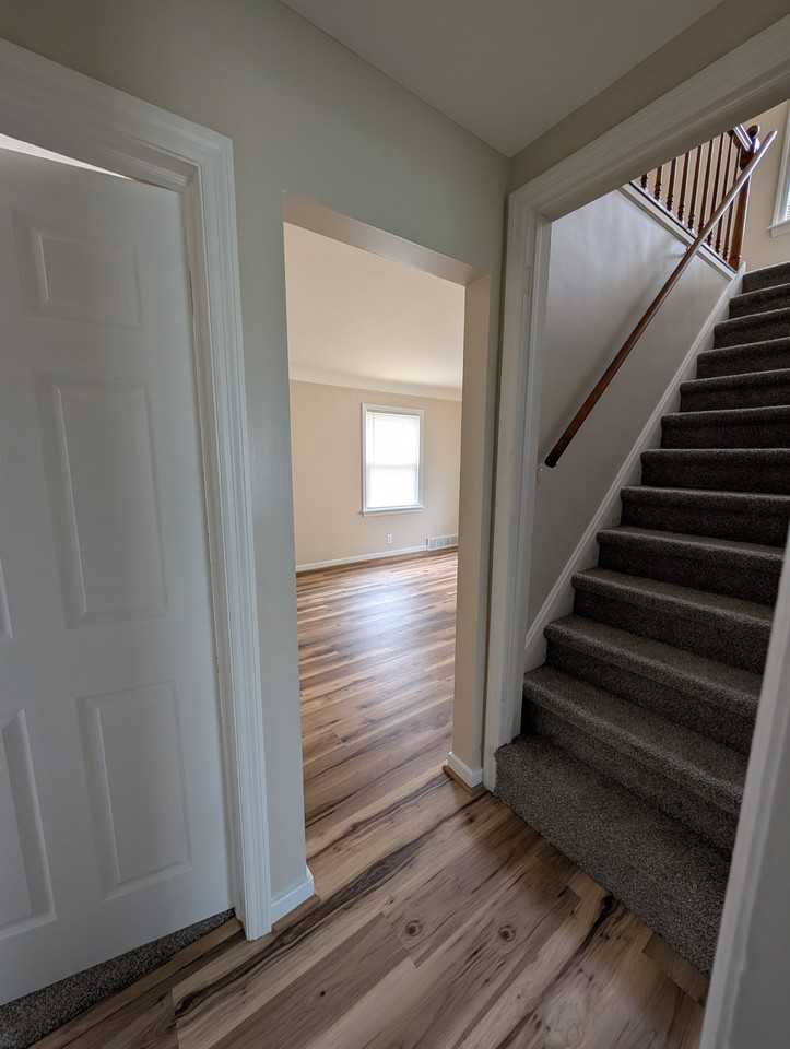 807 Thurman St - Photo 6 of 20