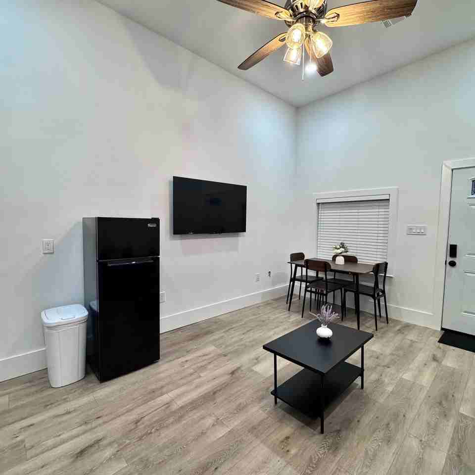 2809 3rd St - Photo 4 of 13