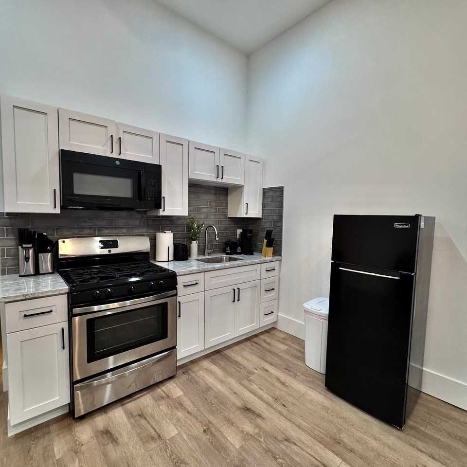 2809 3rd St - Photo 5 of 13