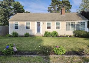 22 Huckleberry Ln - Photo 1 of 1