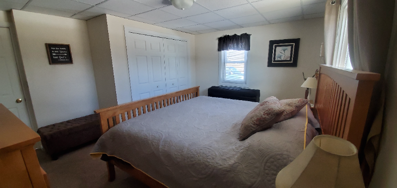 243 Park Ave - Photo 6 of 11