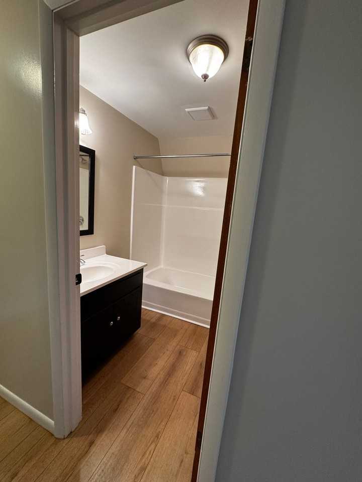 5426 Spring Rd #5 - Photo 2 of 10