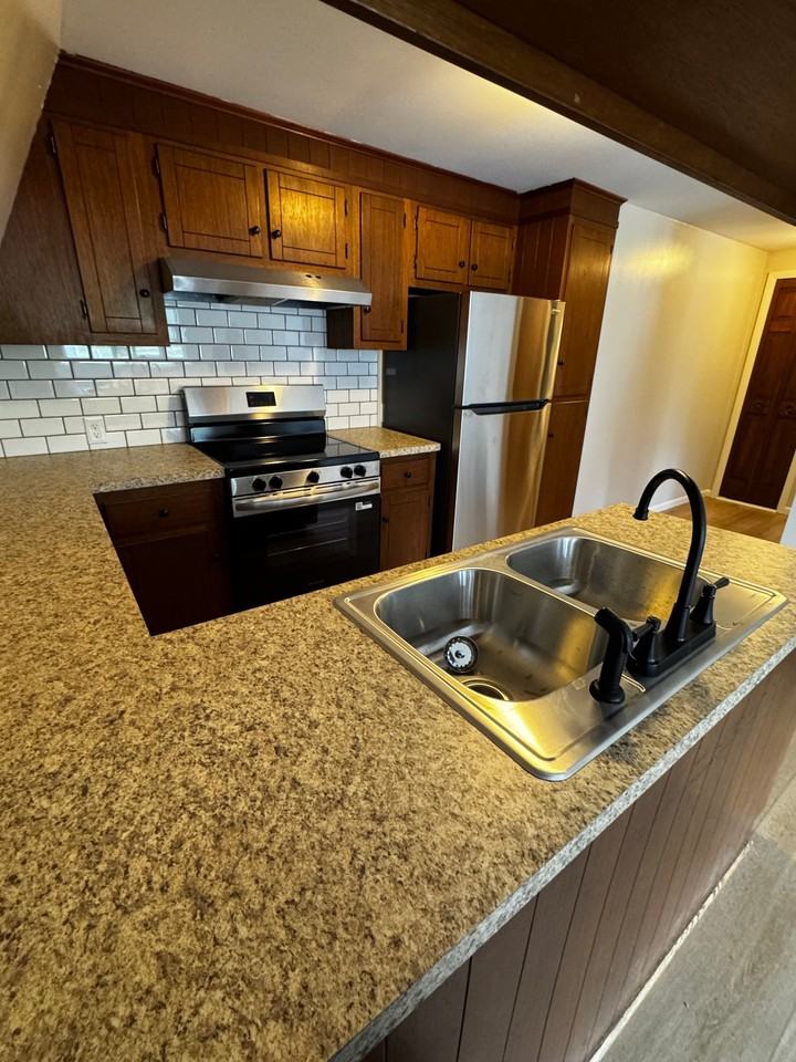 5426 Spring Rd #5 - Photo 5 of 10