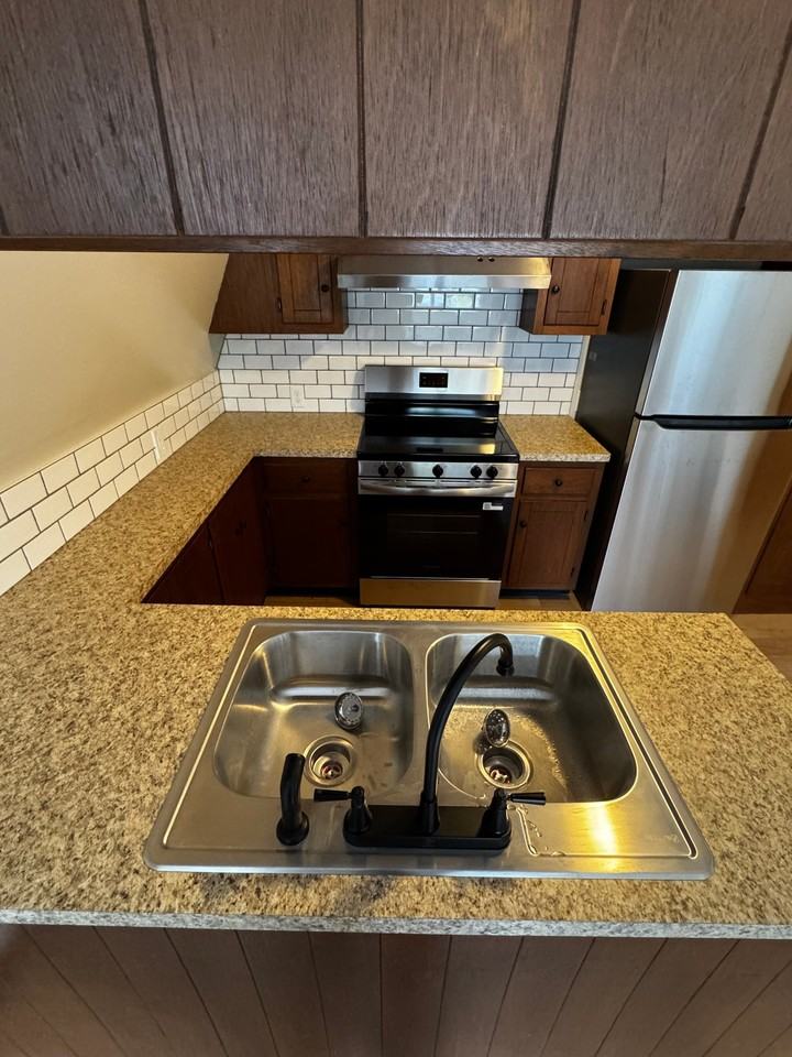 5426 Spring Rd #5 - Photo 6 of 10
