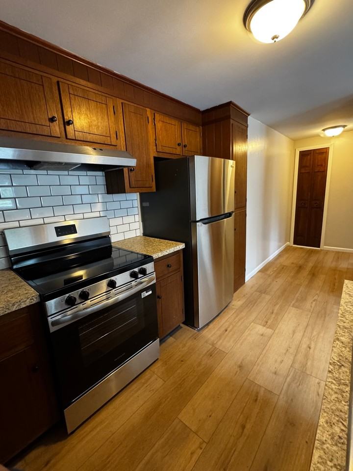 5426 Spring Rd #5 - Photo 7 of 10