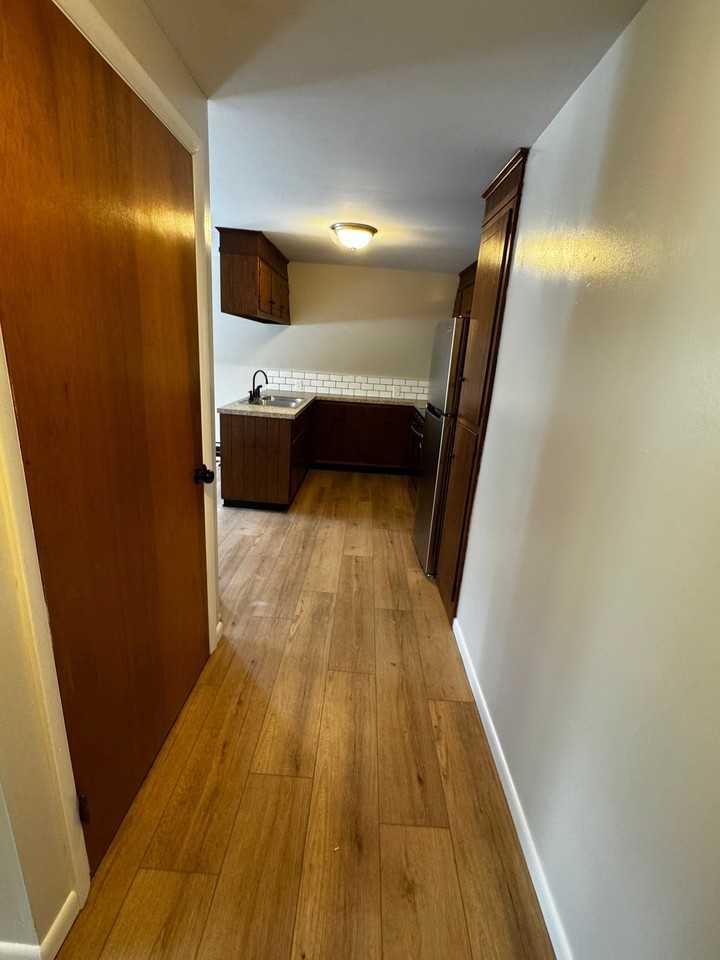 5426 Spring Rd #5 - Photo 5 of 17