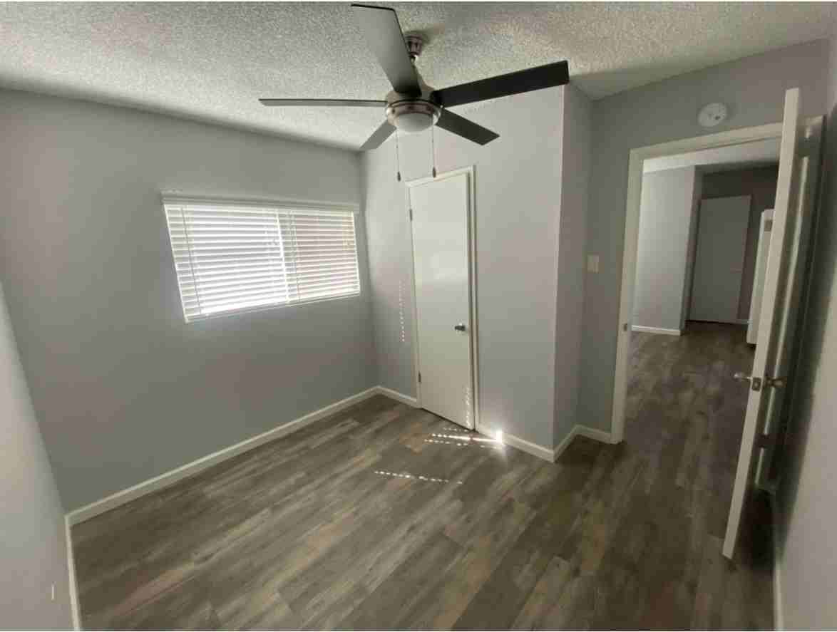 2010 Blossom Ln - Photo 6 of 8