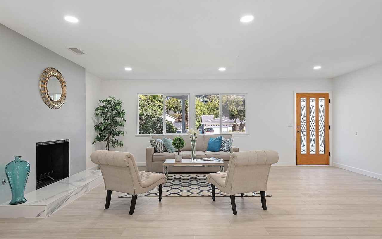 3474 Farrell Cir - Photo 4 of 17