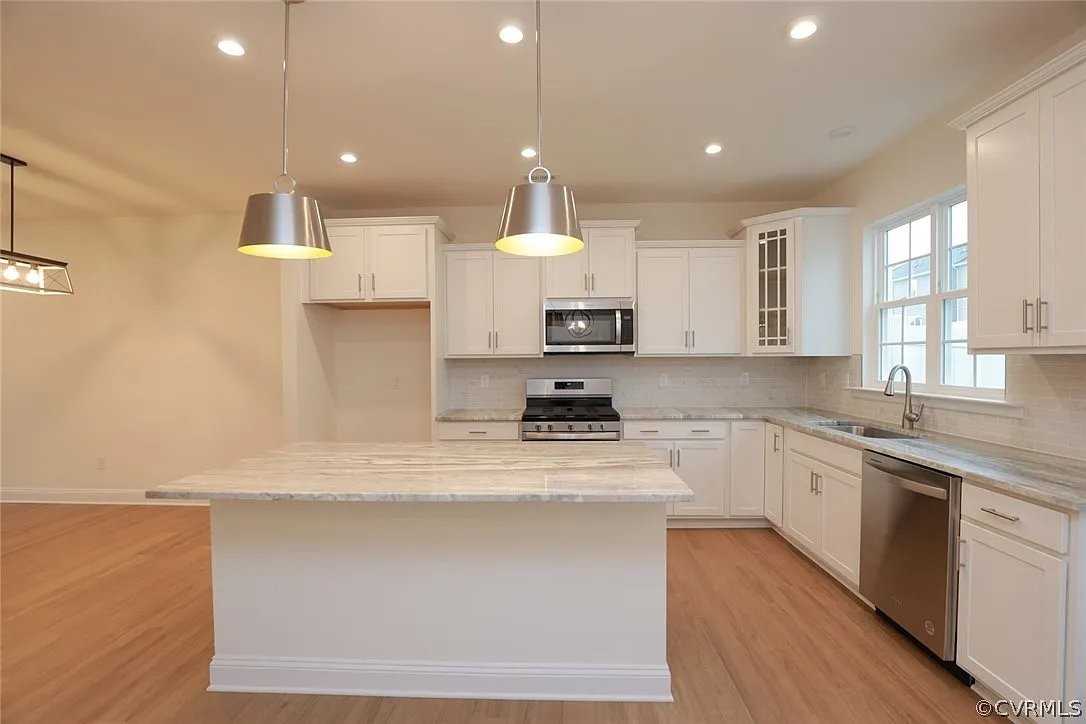 6131 Belay Dr - Photo 2 of 20
