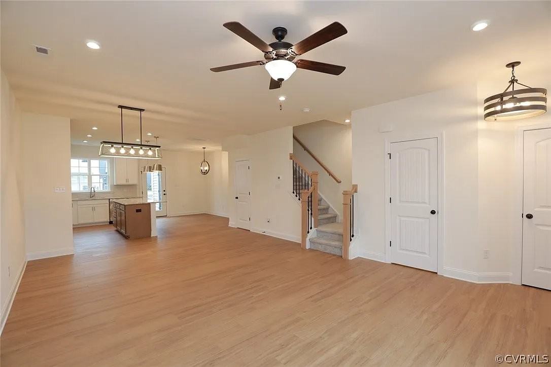 6131 Belay Dr - Photo 5 of 20