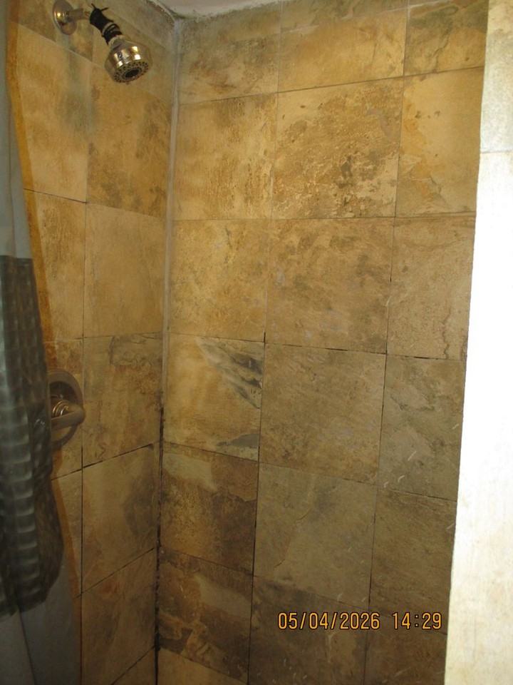 117 S Grandview Ave #8 - Photo 4 of 5