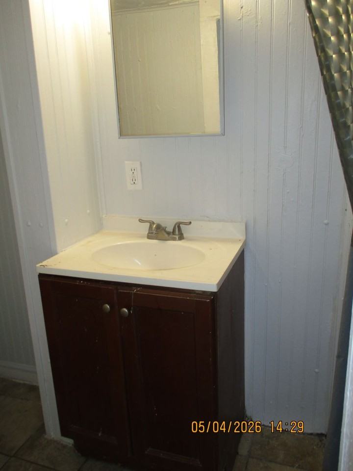 117 S Grandview Ave #8 - Photo 5 of 5