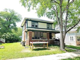 featured image of 618 S Fess Ave