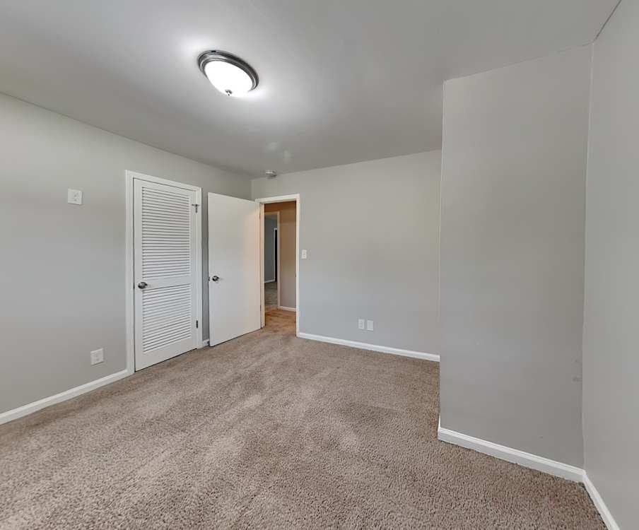 2818 Rainforest Dr - Photo 7 of 8