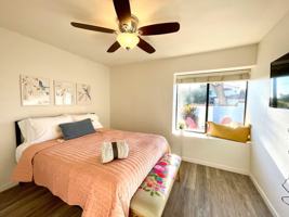 featured image of 609 N Balboa Cir