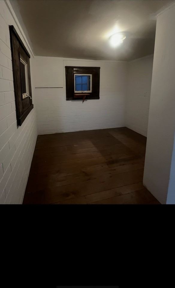 1836 Cedar St #1 - Photo 7 of 8