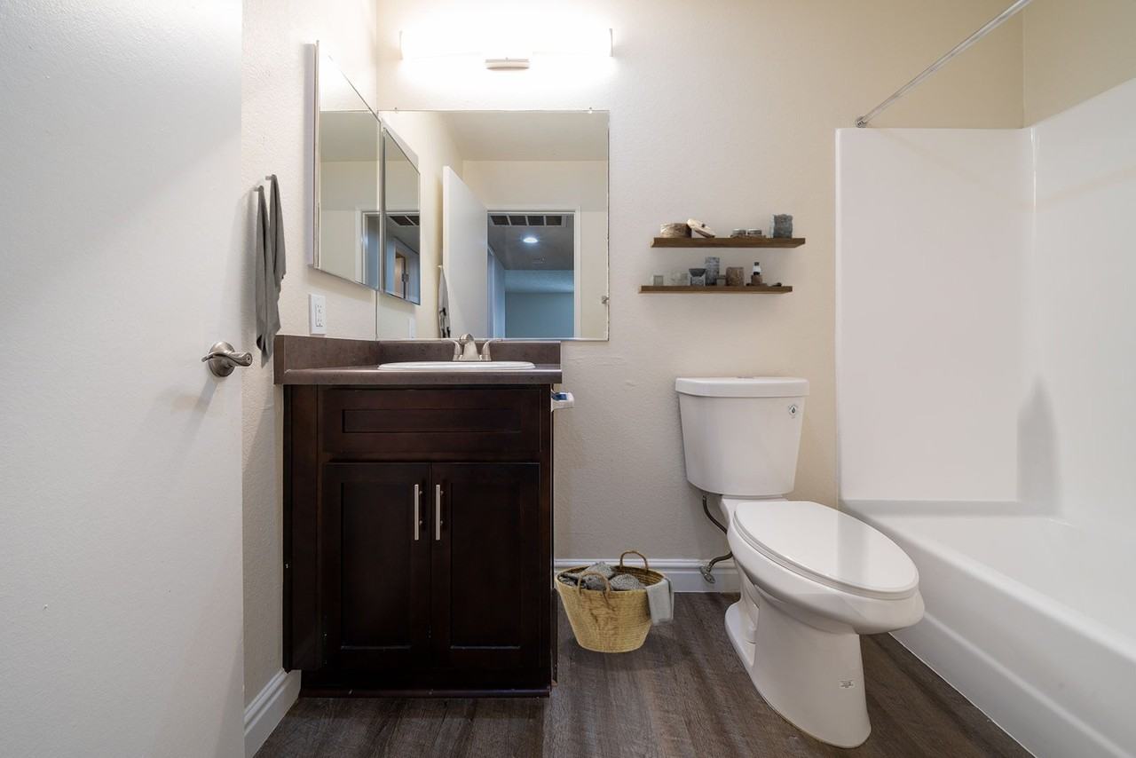 271 Weston Cir #21 - Photo 7 of 13