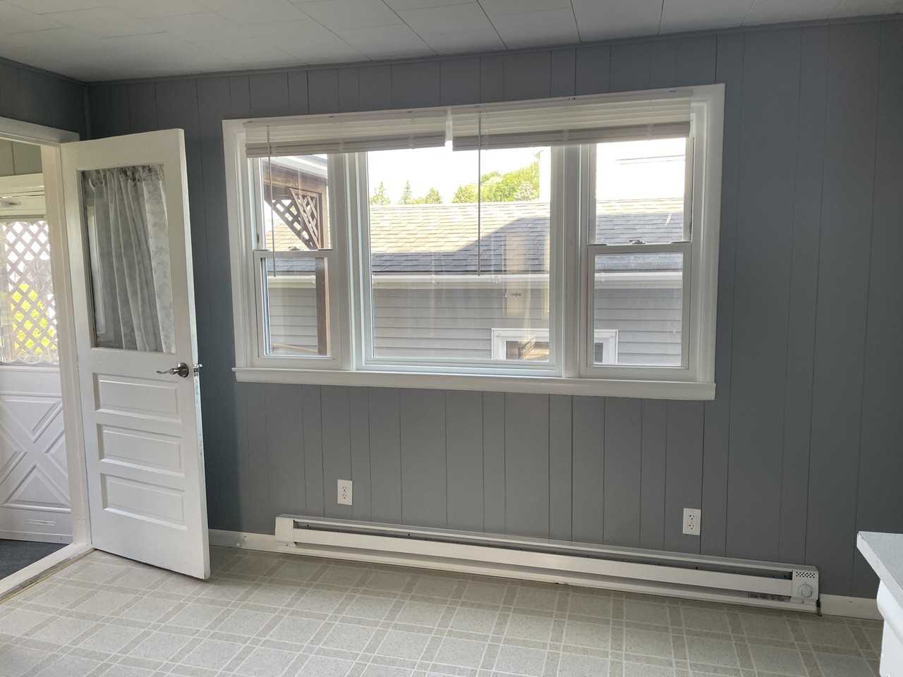208 William St - Photo 5 of 16