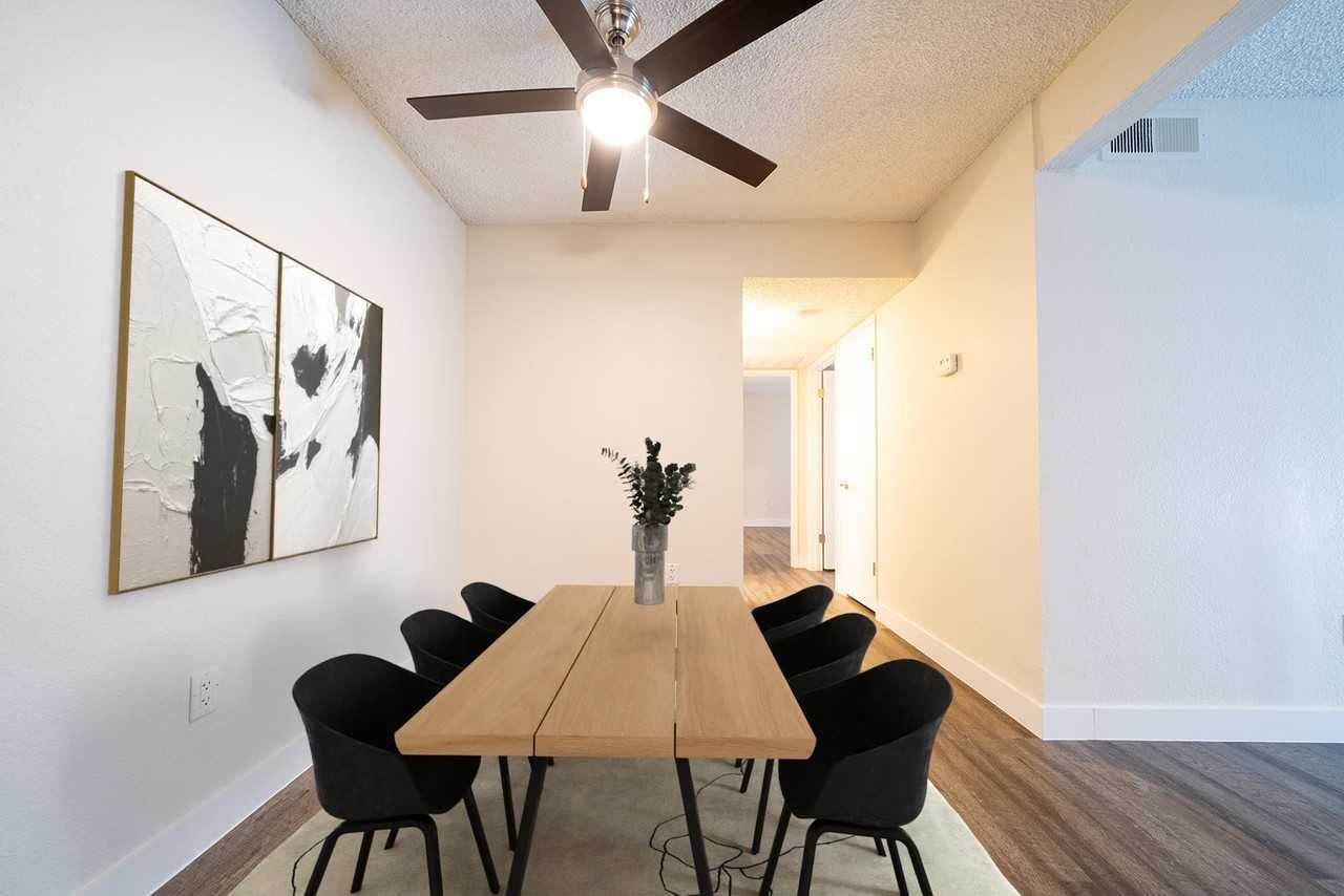 291 Weston Cir #4 - Photo 3 of 13
