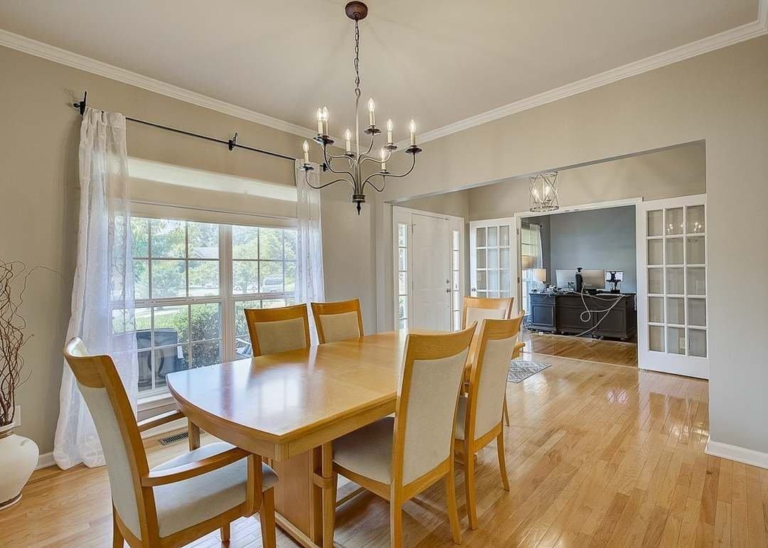 1304 Fenner Ct - Photo 6 of 20