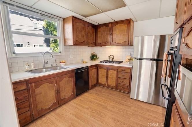 18405 Haas Ave - Photo 6 of 19