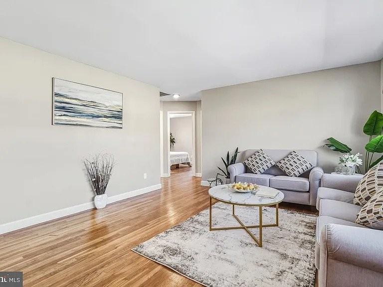 1021 Brice Rd - Photo 4 of 20