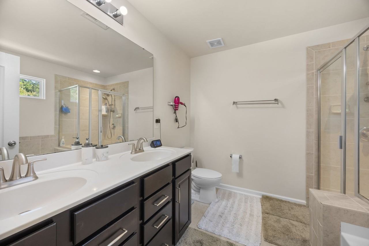 7532 Spring Spruce Ln - Photo 5 of 19