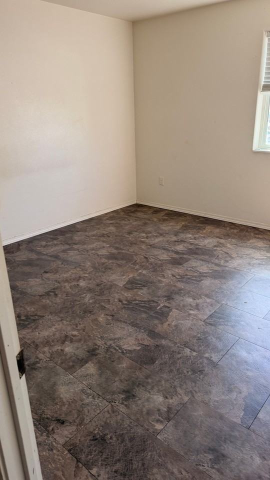 1343 S Monroe St #5 - Photo 7 of 13