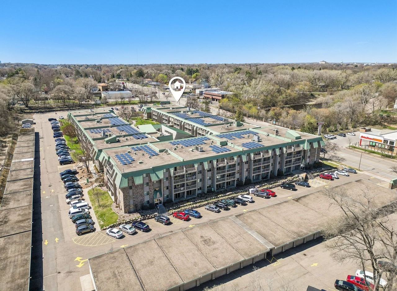 Larpenteur Estates Apartments - Photo 7 of 50