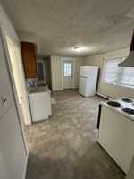 featured image of 66 Knox St #2