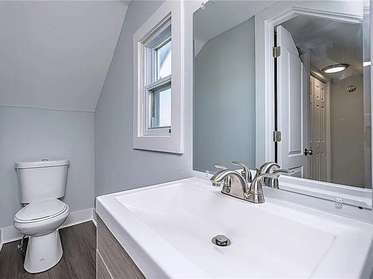 1546 E Bradbury Ave - Photo 3 of 11