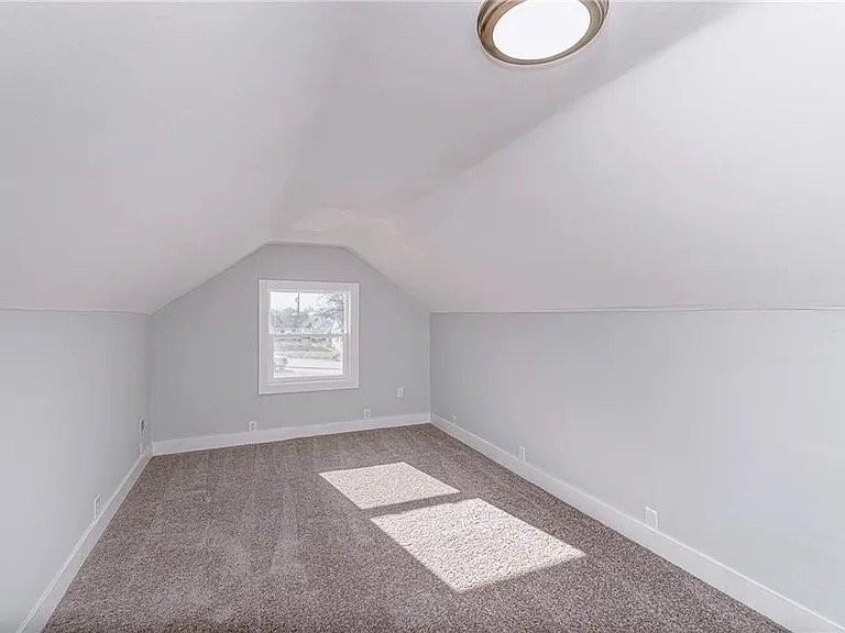 1546 E Bradbury Ave - Photo 5 of 11