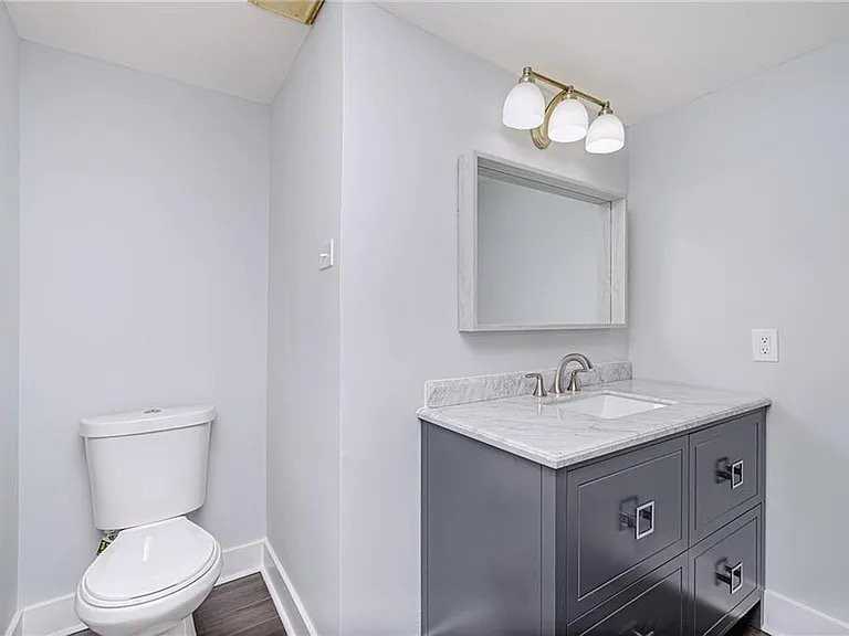 1546 E Bradbury Ave - Photo 6 of 11