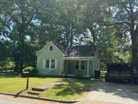 203 Seymore Ave - Photo 1 of 1