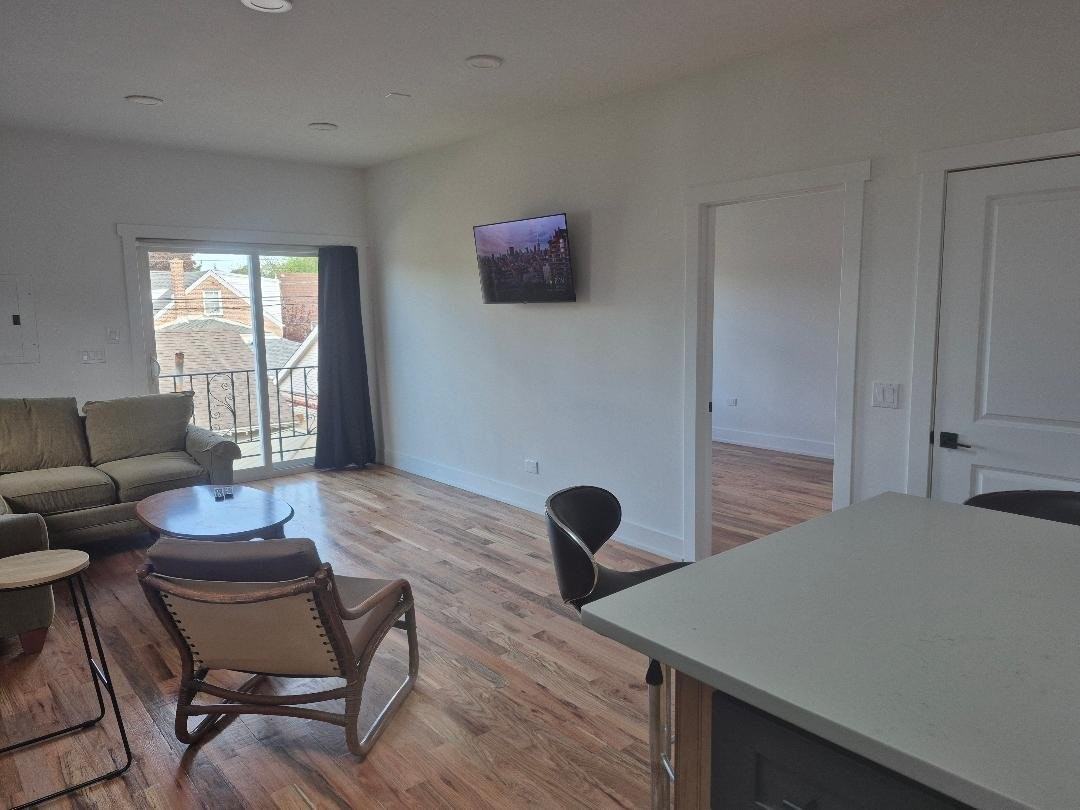 4144 N Parkside Ave #2-2ndFL - Photo 3 of 8