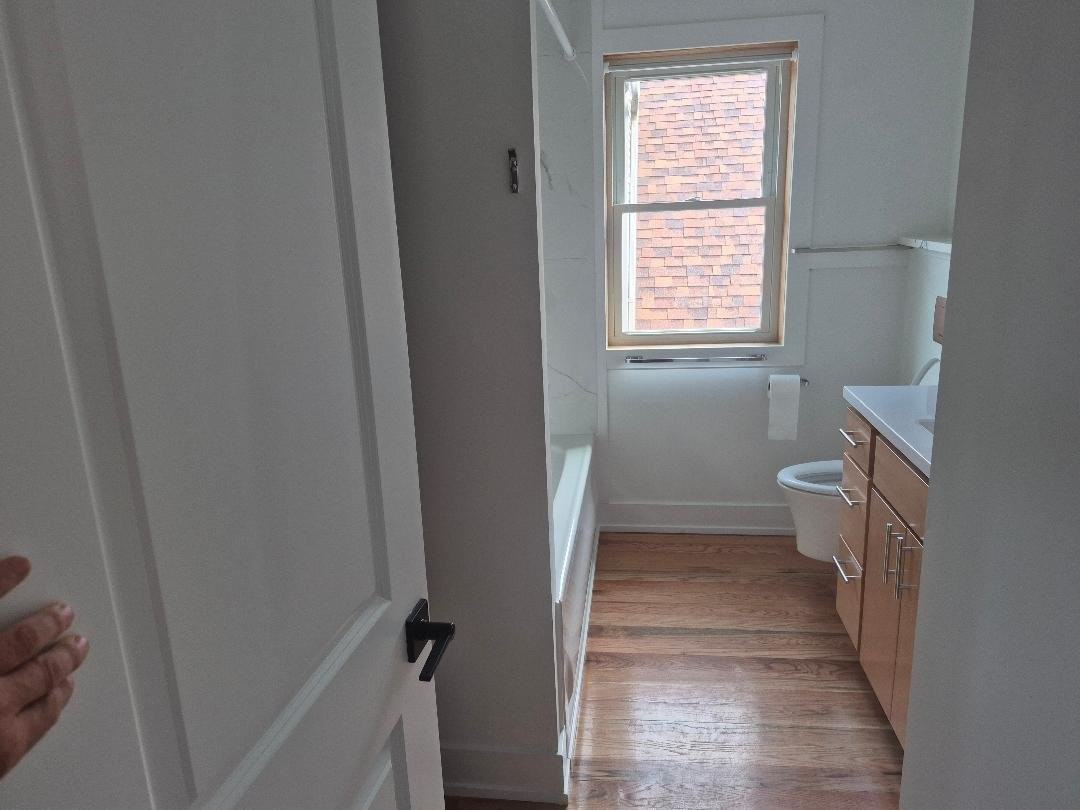 4144 N Parkside Ave #2-2ndFL - Photo 6 of 8
