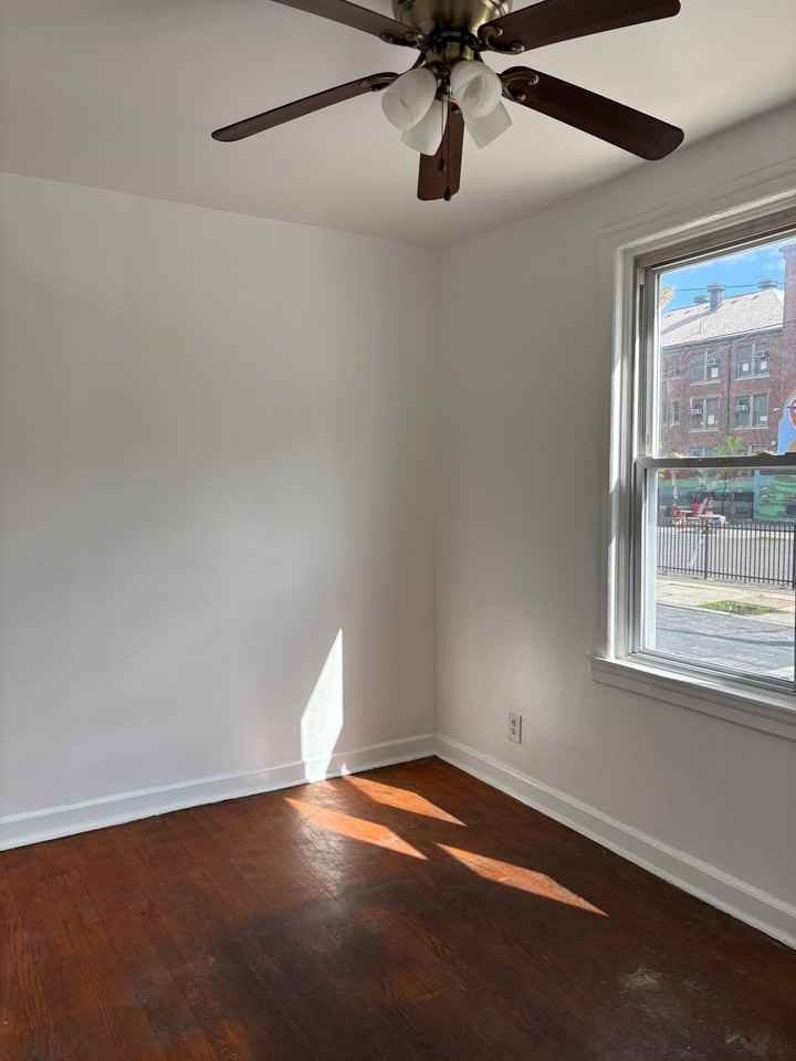 6019 Hazel Ave #1stFL - Photo 3 of 8