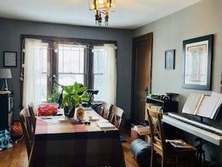 1008 E 37th St #4 - Photo 3 of 13