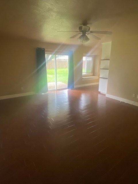 6017 Hillcrest Dr - Photo 4 of 7
