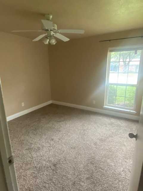 6017 Hillcrest Dr - Photo 6 of 7