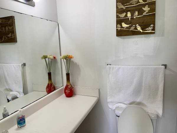 1410 Collegiate Cir - Photo 2 of 10