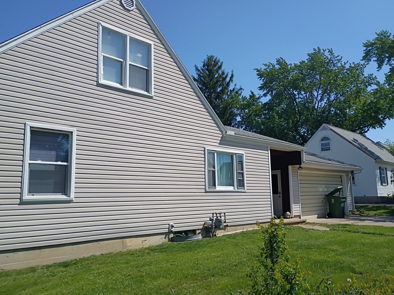 1402 N Main Ave - Photo 2 of 20