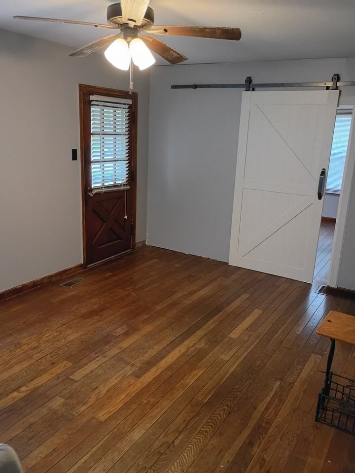 1402 N Main Ave - Photo 7 of 20