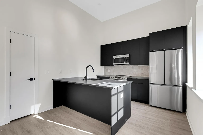 500 N 13th St #B2 - Photo 2 of 18
