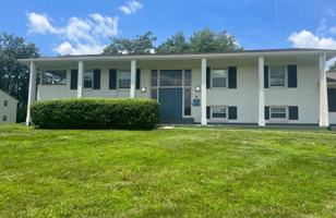 featured image of 6100 Ledgewood Pkwy