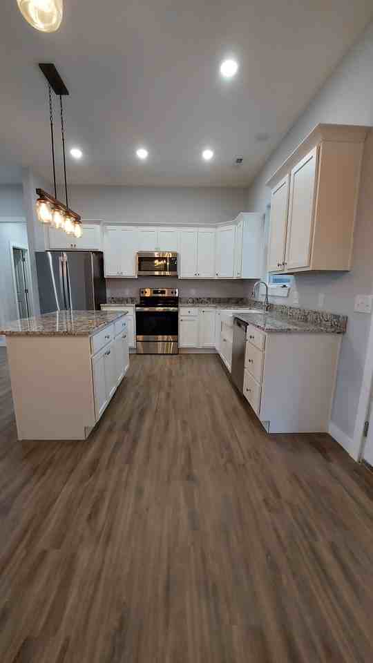 1803 Savannah Ct #NA - Photo 6 of 12